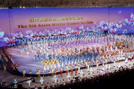 往是球员在