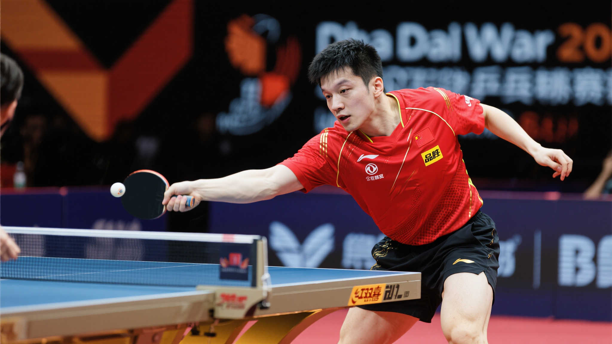 崭露头角 崭露头角